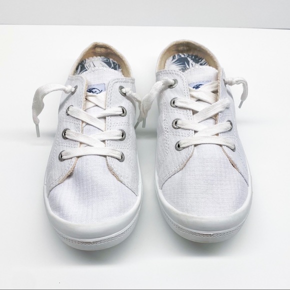 heels with mom jeans